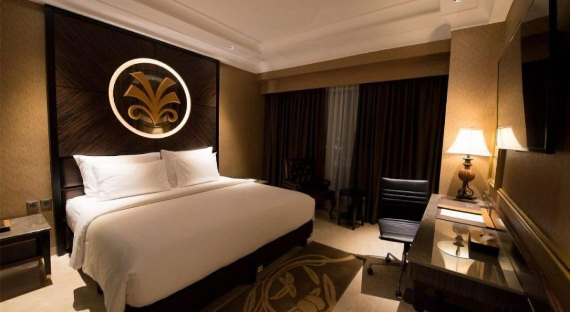 Myko Hotel & Convention Center Makassar Dış mekan fotoğraf