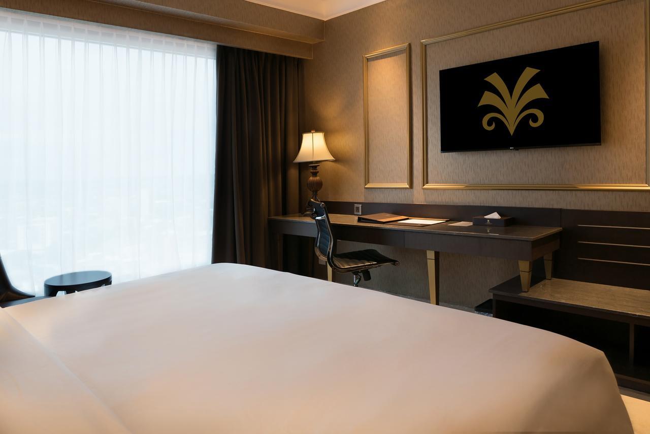 Myko Hotel & Convention Center Makassar Dış mekan fotoğraf