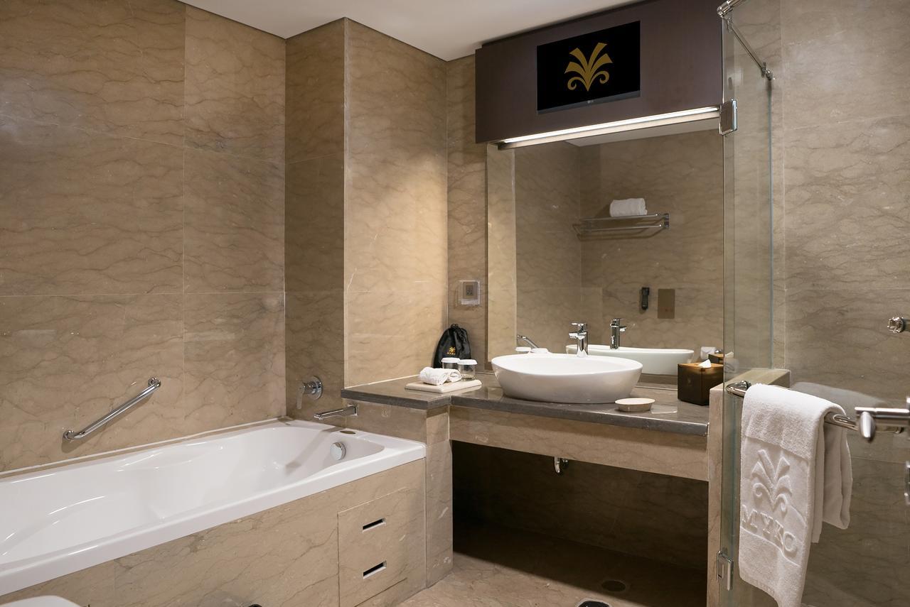 Myko Hotel & Convention Center Makassar Dış mekan fotoğraf