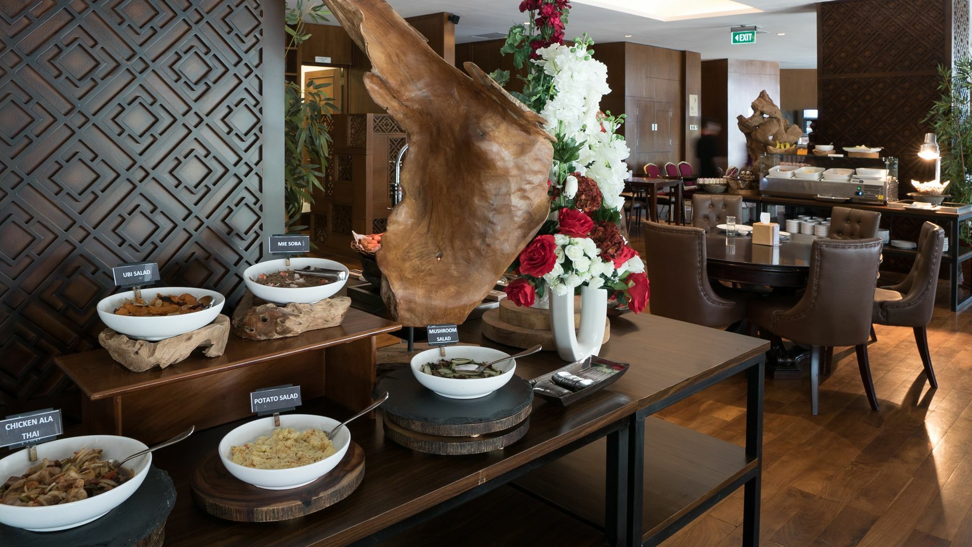 Myko Hotel & Convention Center Makassar Dış mekan fotoğraf